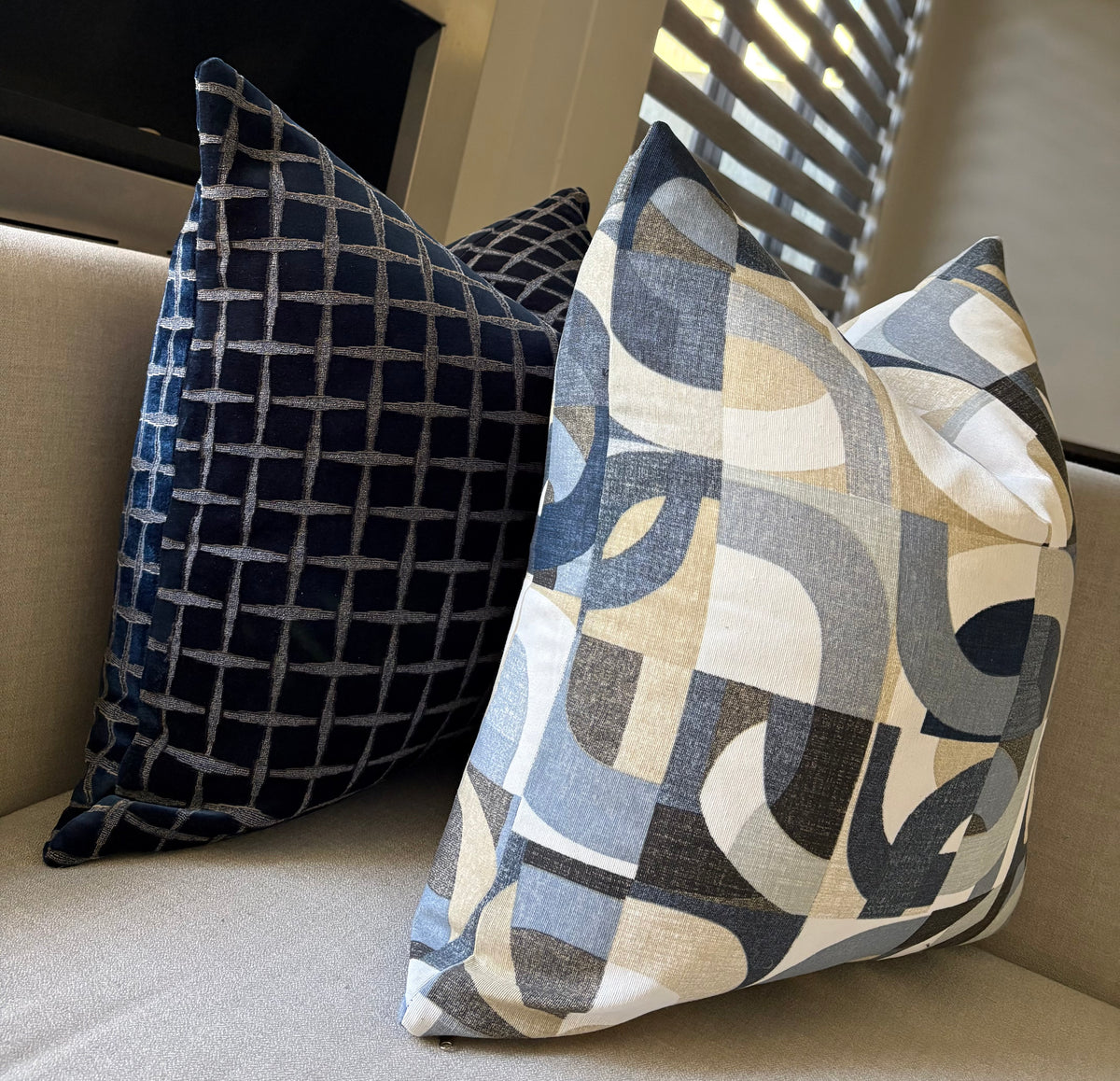 Abstract Geometric Interlocking Shapes Scatter Cushion
